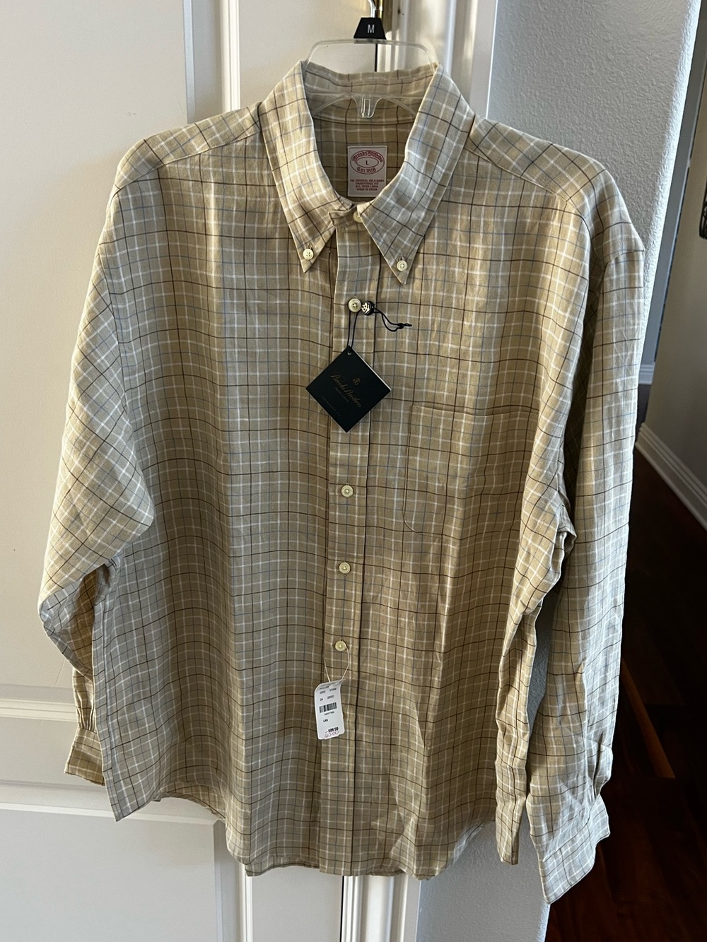 NWT Men’s Large Tan Brooks Brothers Line. button Down Shirt